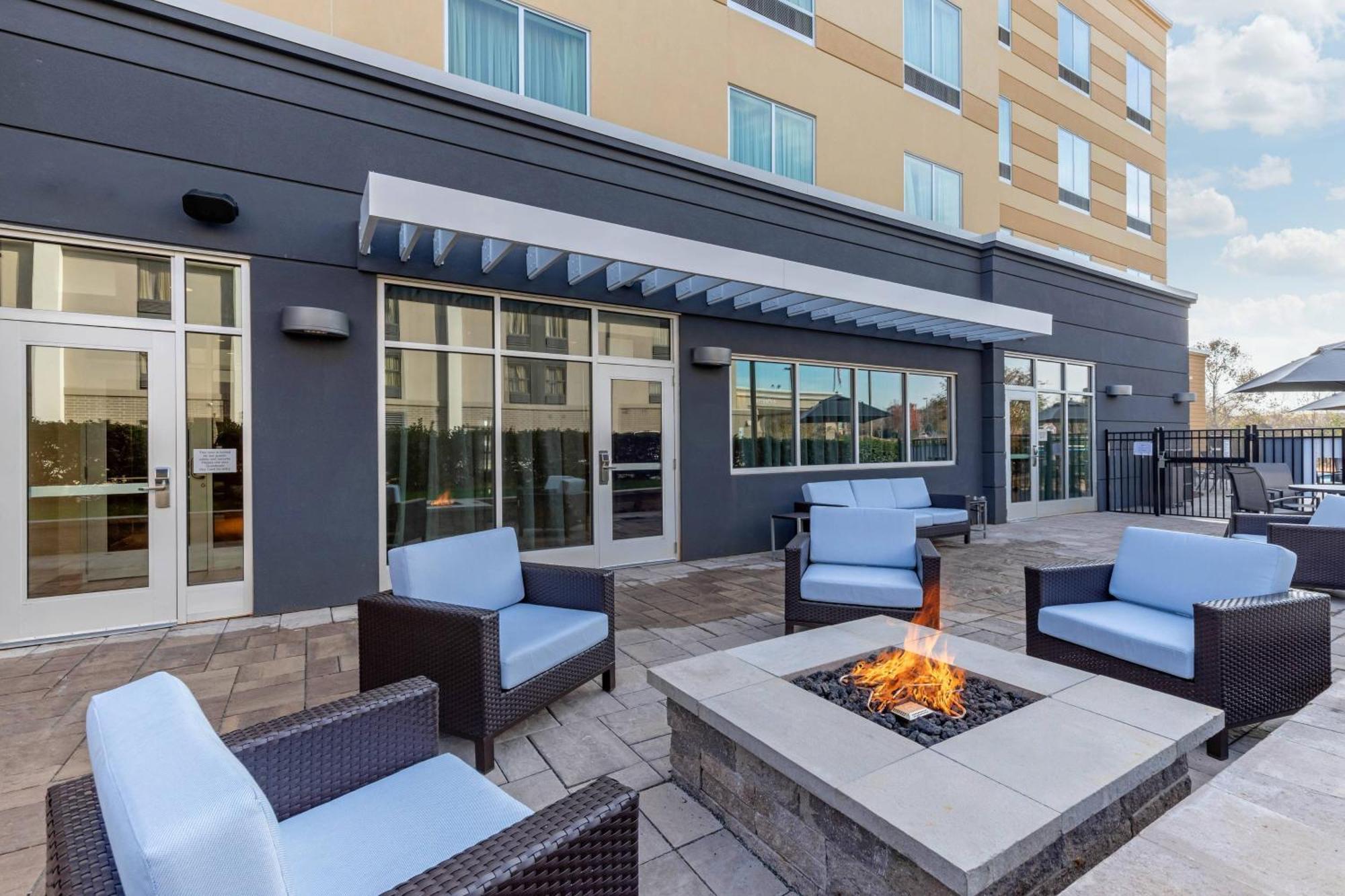 Fairfield Inn & Suites By Marriott Mebane Eksteriør billede
