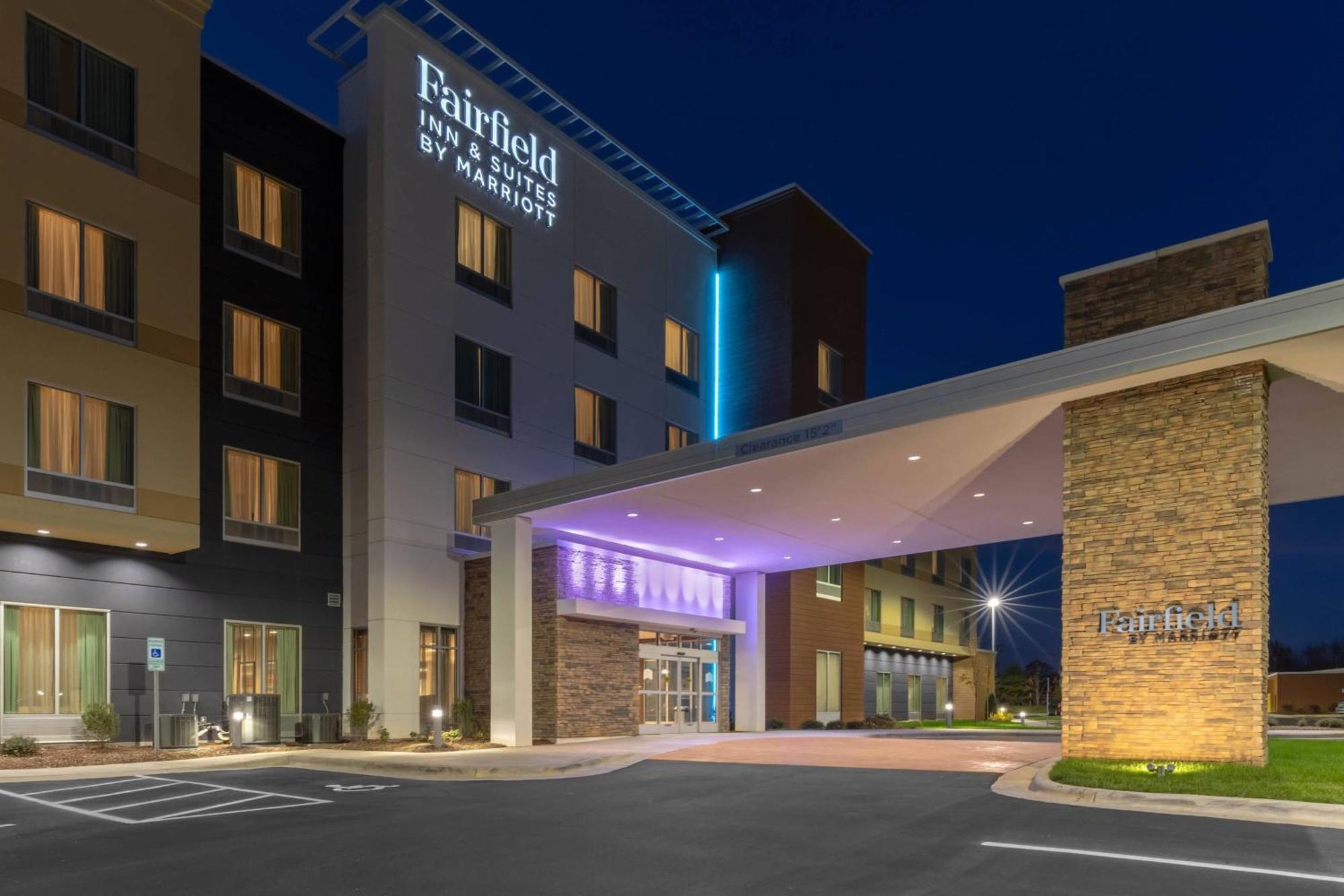 Fairfield Inn & Suites By Marriott Mebane Eksteriør billede